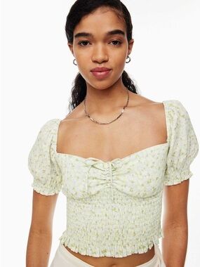 Aritzia Sunday Best Sinatra Blouse in Sage Floral